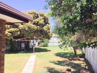 1 / 302 Noyes Street, Deniliquin