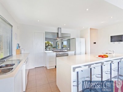 208 Dandaraga Rd, Mirrabooka