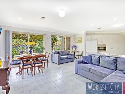 2 Hayward Place, Cooranbong