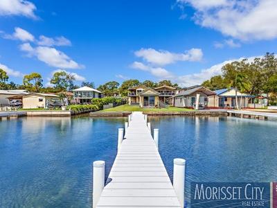 125 Grand Parade, Bonnells Bay