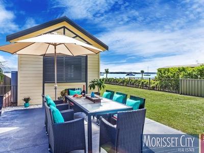 125 Grand Parade, Bonnells Bay