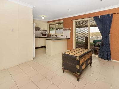 32 Perratt Close, Lisarow