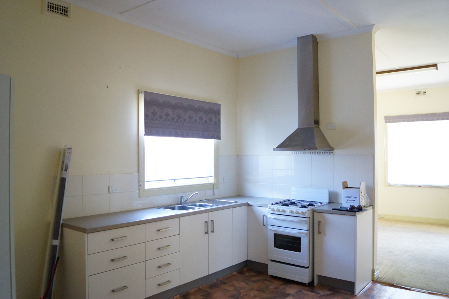 10 Duff Street, Horsham