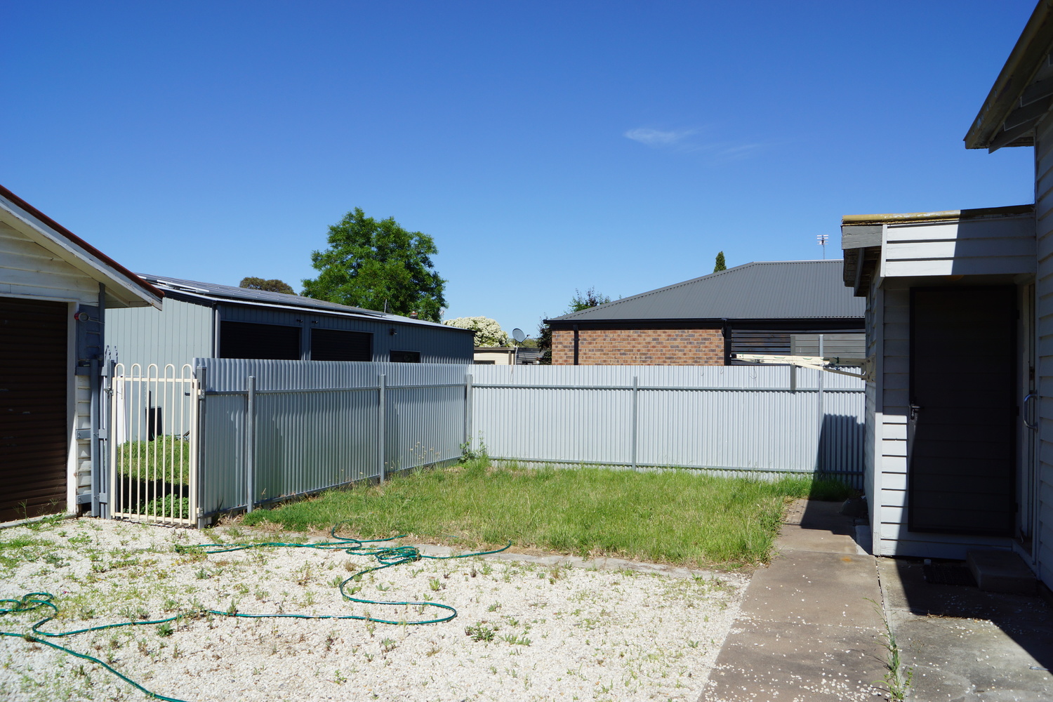 10 Duff Street, Horsham