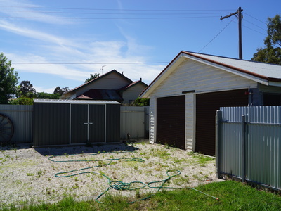 10 Duff Street, Horsham