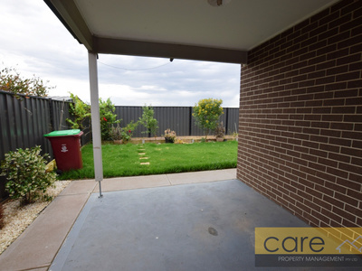 18 Arbourlea Boulevard, Cranbourne North