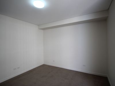 206 / 82  Bay Street , Botany