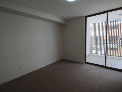 206 / 82  Bay Street , Botany