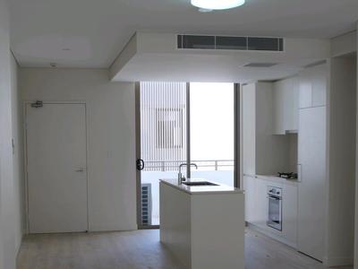 206 / 82  Bay Street , Botany