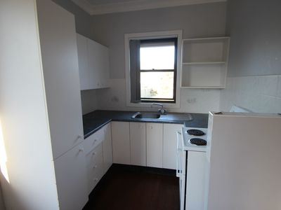 218 Waterloo Road, Greenacre