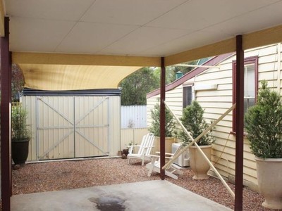 9 Carolin Street, Flora Hill
