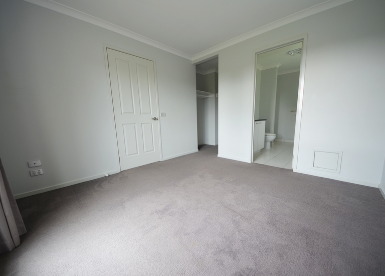 2 Tareel Court, Portland