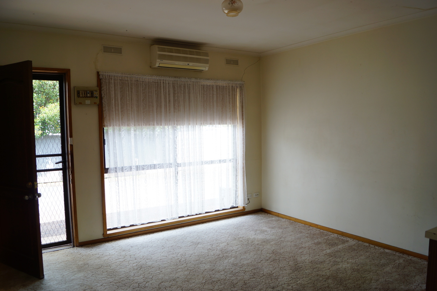 2 / 39 Lynott Street, Horsham