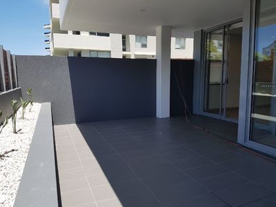 2 / 28 Church Street, Wollongong