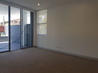 2 / 28 Church Street, Wollongong