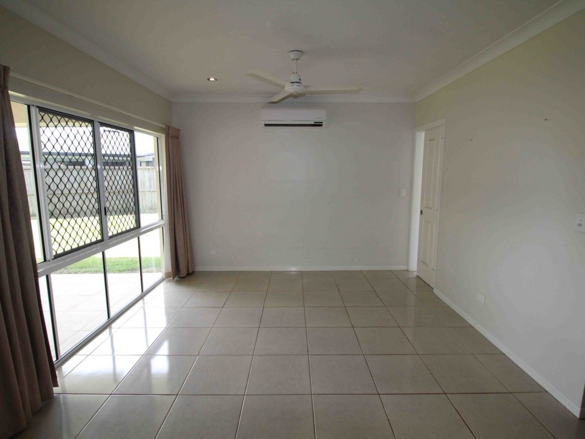 60 Danzer Drive, Atherton