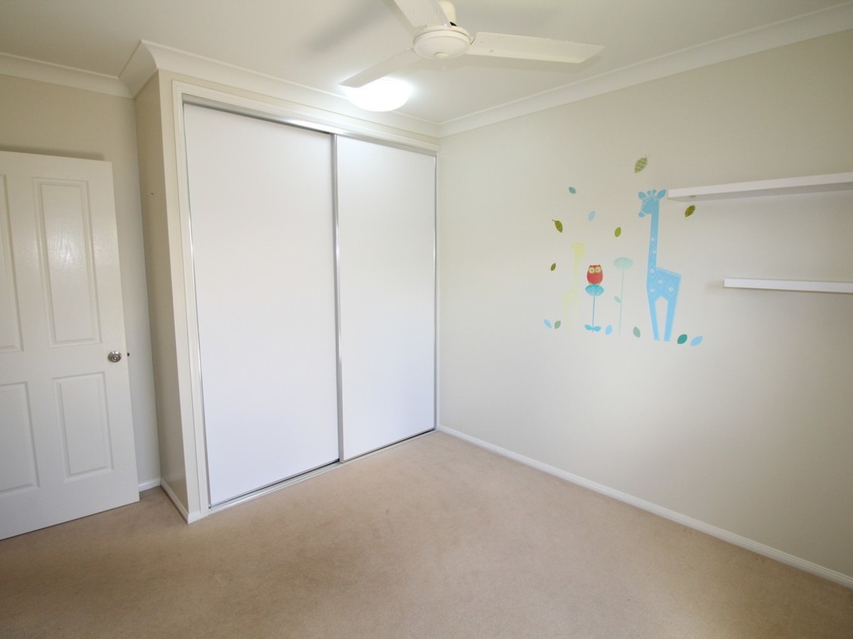 60 Danzer Drive, Atherton