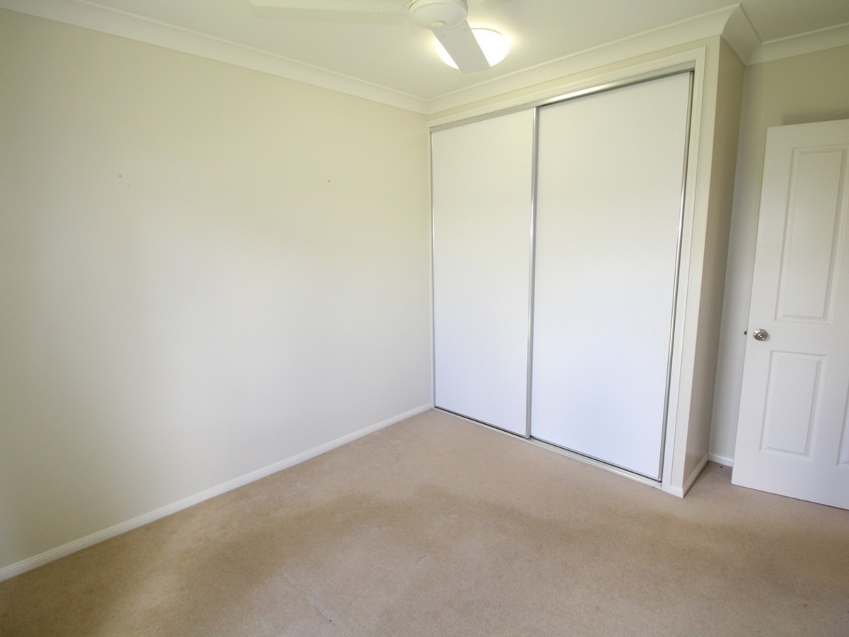 60 Danzer Drive, Atherton