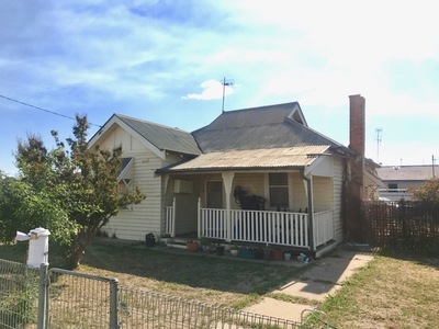 105 Hardinge Street, Deniliquin