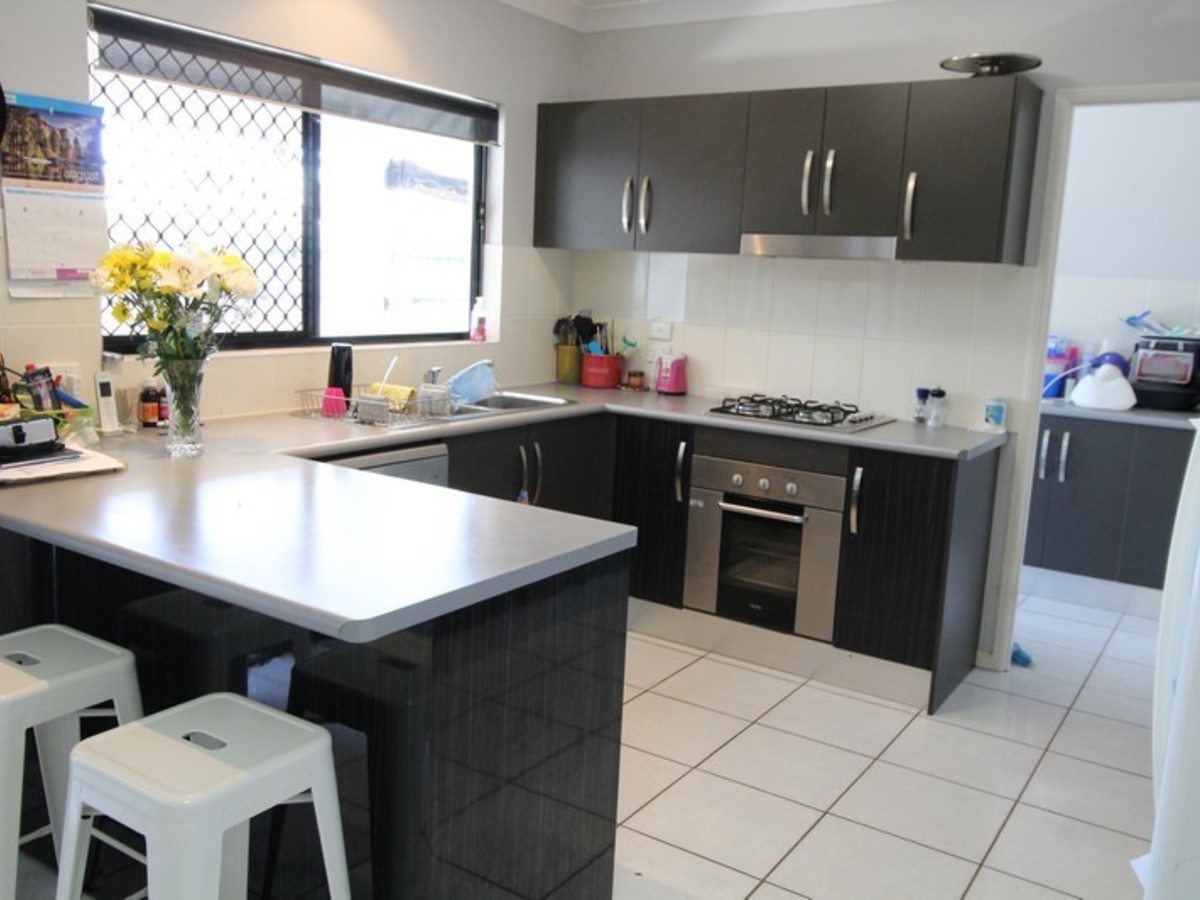 58 Danzer Drive, Atherton