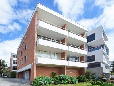 11 / 70 Cliff Road, North Wollongong