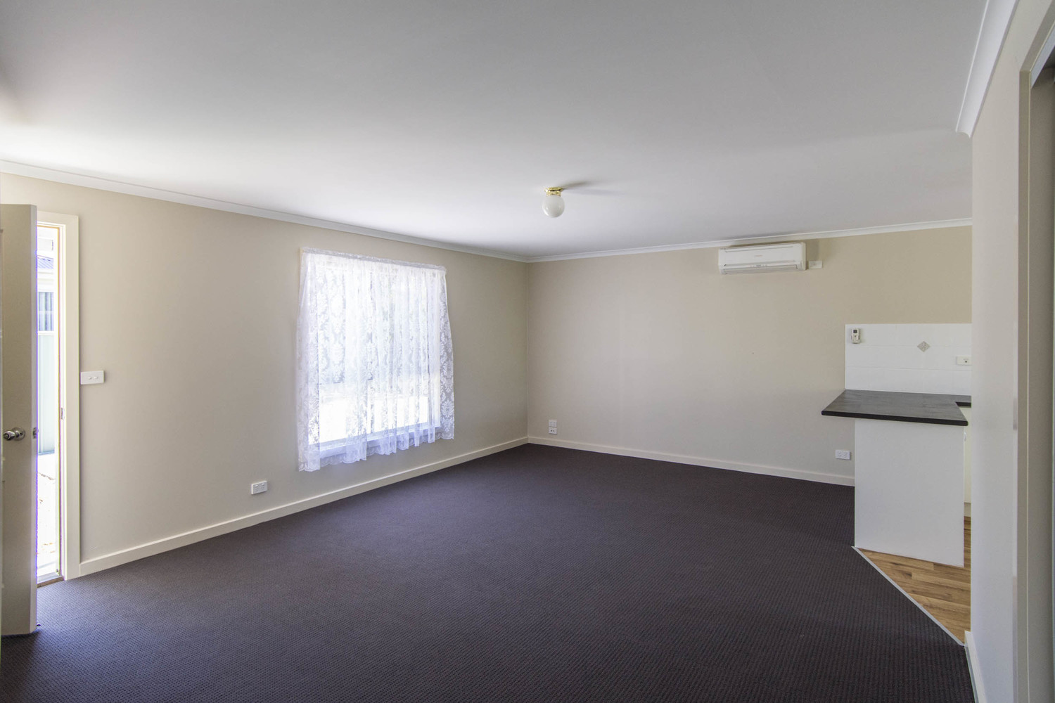 2 / 26 Philip Street, Horsham