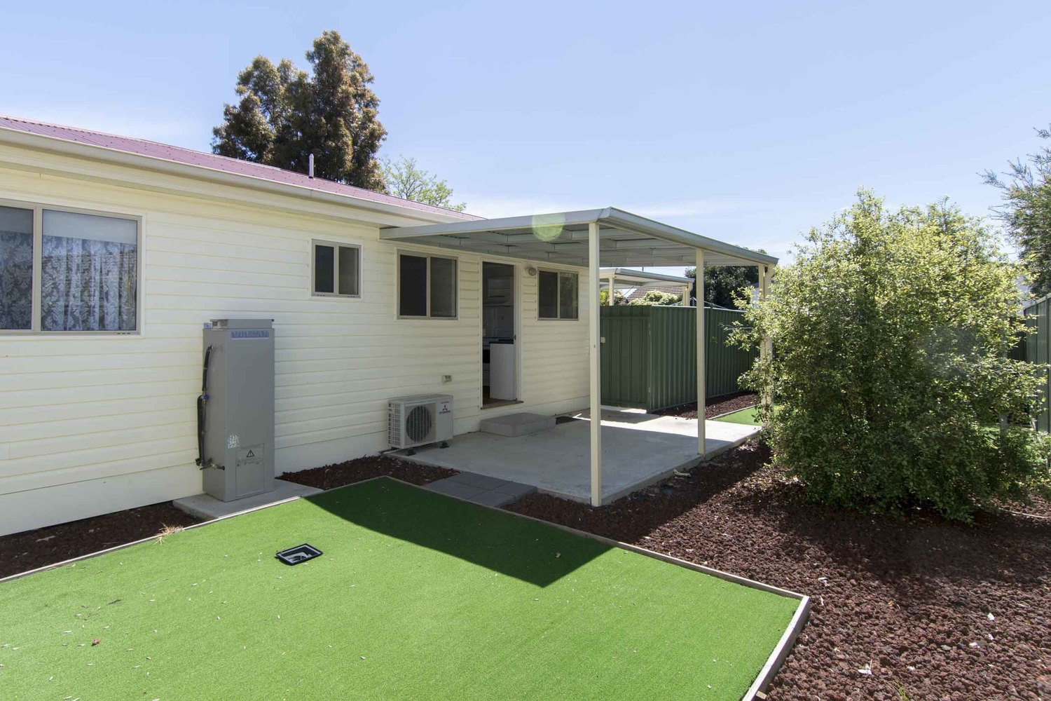 2 / 26 Philip Street, Horsham