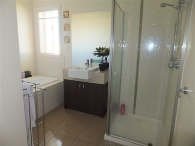 36 Grampians Parade, Shepparton