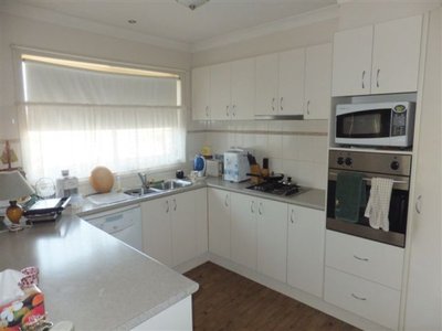2 / 16 Brauman Street, Shepparton