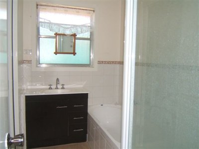 24 Hampshire Crescent, Shepparton