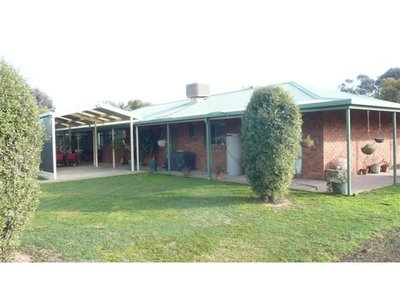 130 Thompsons Road, Tallygaroopna