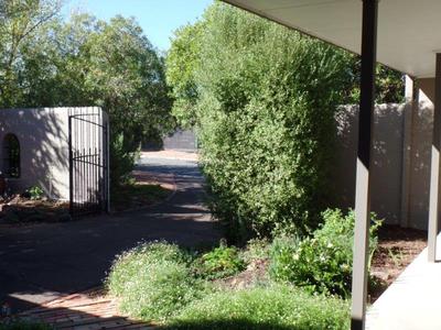 24 Hotham Crescent, Shepparton