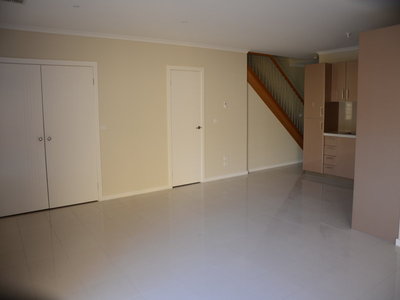 2 / 125 Princes Hwy, Werribee