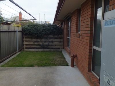 2 / 3 Lightfoot Street, Shepparton