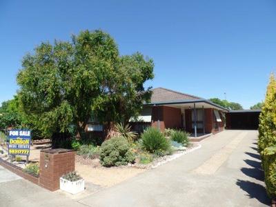 9 Erwen Court, Shepparton