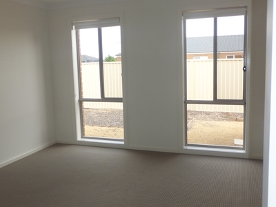 23 Grampians Parade, Shepparton