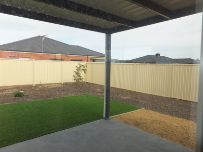 23 Grampians Parade, Shepparton