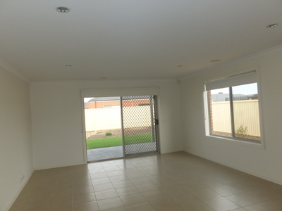 23 Grampians Parade, Shepparton