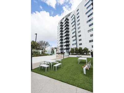 1102 / 21 Bow River, Burswood