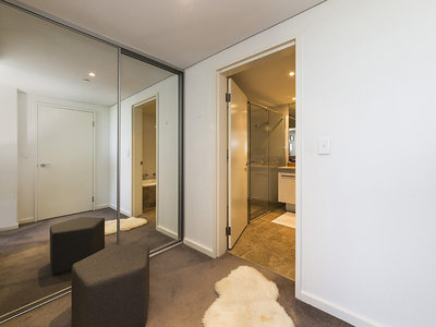 1602 / 30 The Circus, Burswood