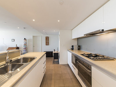 1602 / 30 The Circus, Burswood