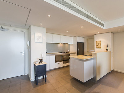 1602 / 30 The Circus, Burswood