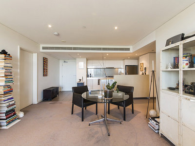 1602 / 30 The Circus, Burswood
