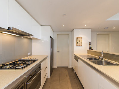 1602 / 30 The Circus, Burswood