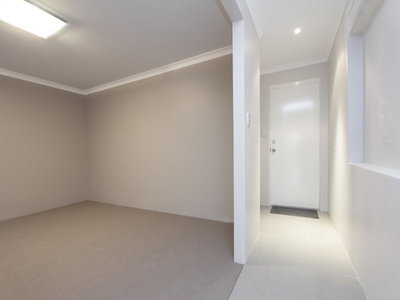 4 / 47 Boulder Avenue, Ascot