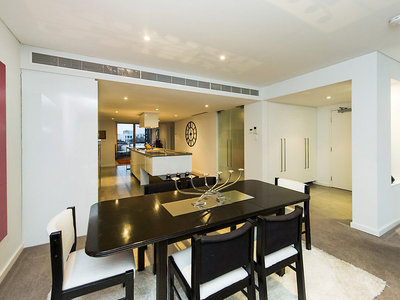17 / 39 Bow River , Burswood