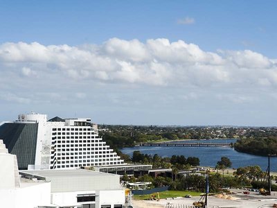 1501 / 19 The Circus, Burswood