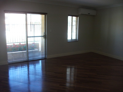 4 / 38 Grand Boulevard, Joondalup