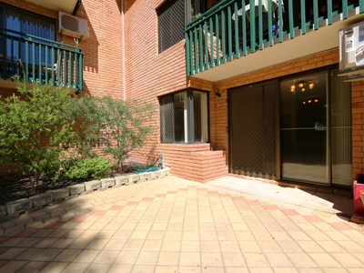 7 / 52 King George Street, Victoria Park
