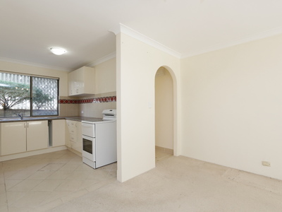 7 / 52 King George Street, Victoria Park